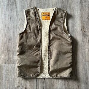 🔥SALE - any 4/$20. Reversible Vest - Boys